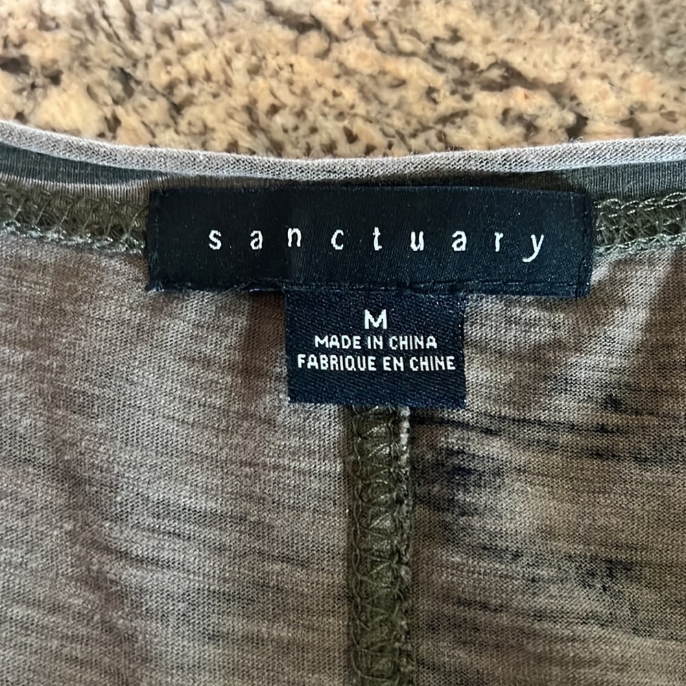 Sanctuary Top - Picture 5 of 6